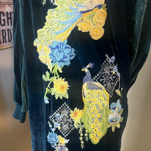 Velvet varsity bomber jacket embroidered peacocks by Paparazzi Biz NWT - Picture 11 of 16